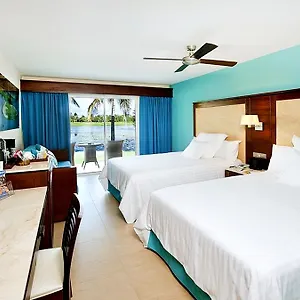 Premium Level At Barcelo Palace Bávaro